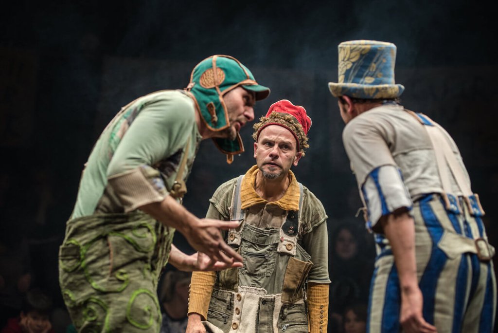 Bye Bye, Confetti - Cia. La Baldufa